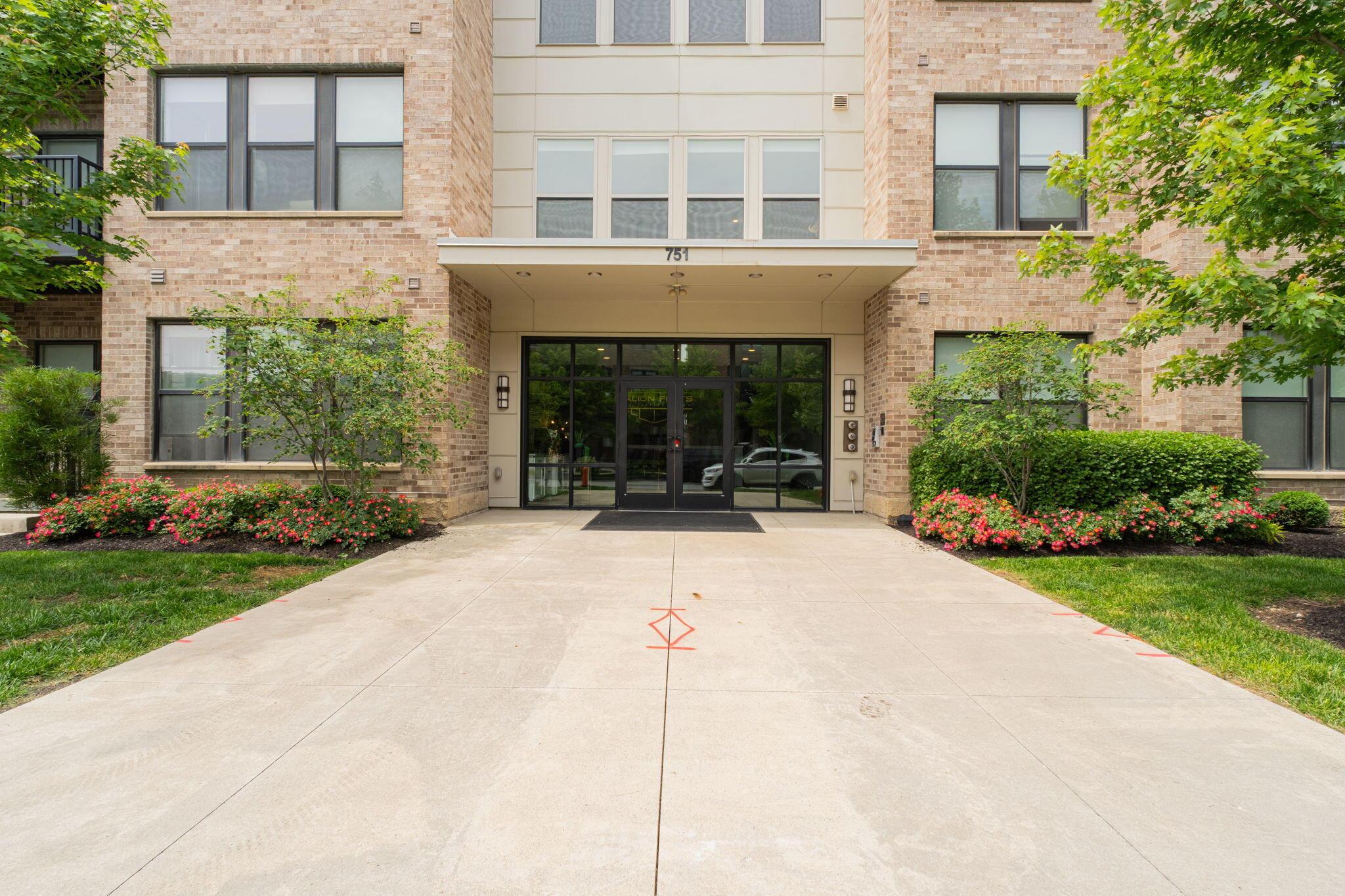 751 N 6th Street 403