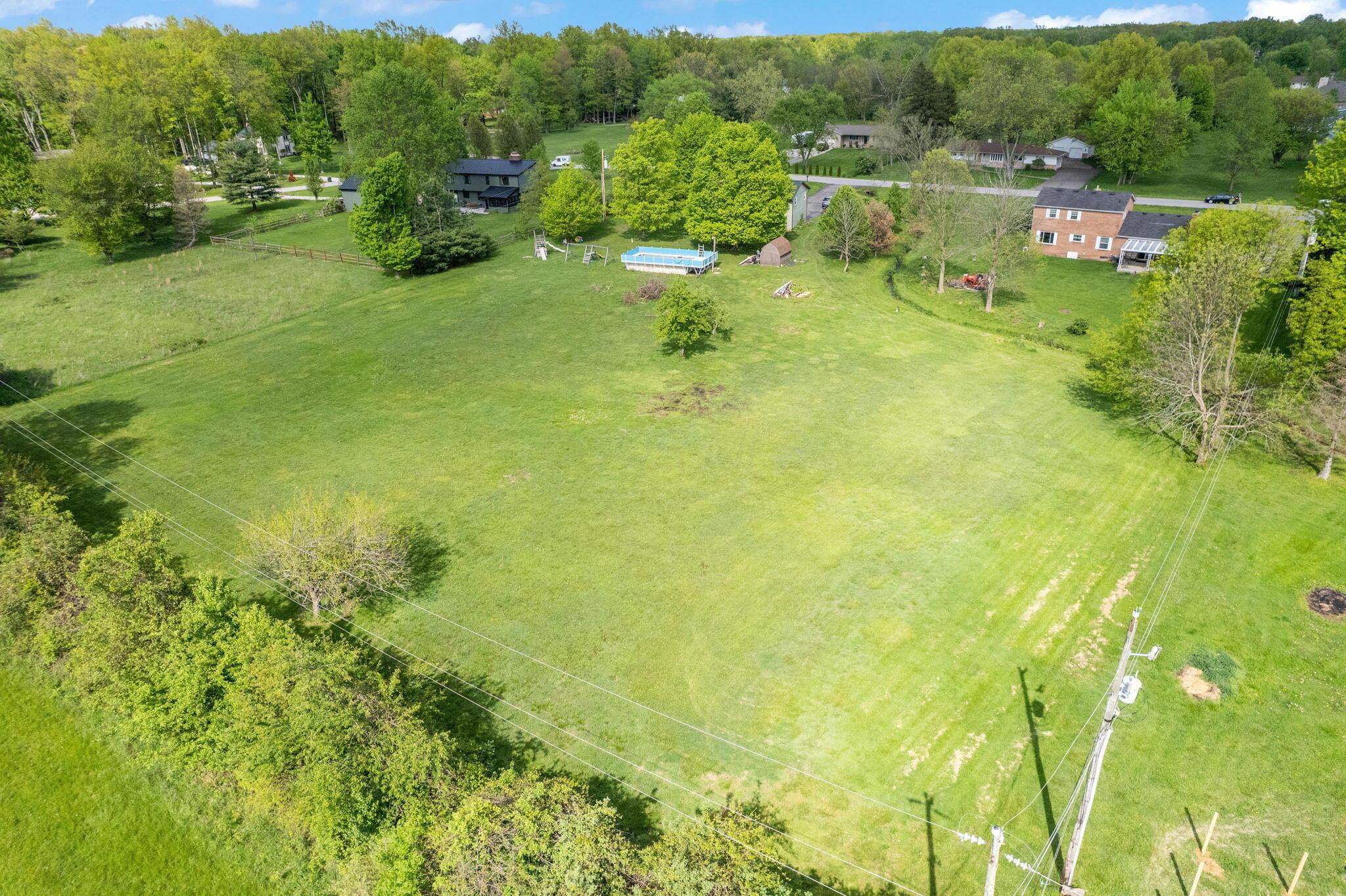 1959 Belangee Drive, Blacklick, Ohio image 36