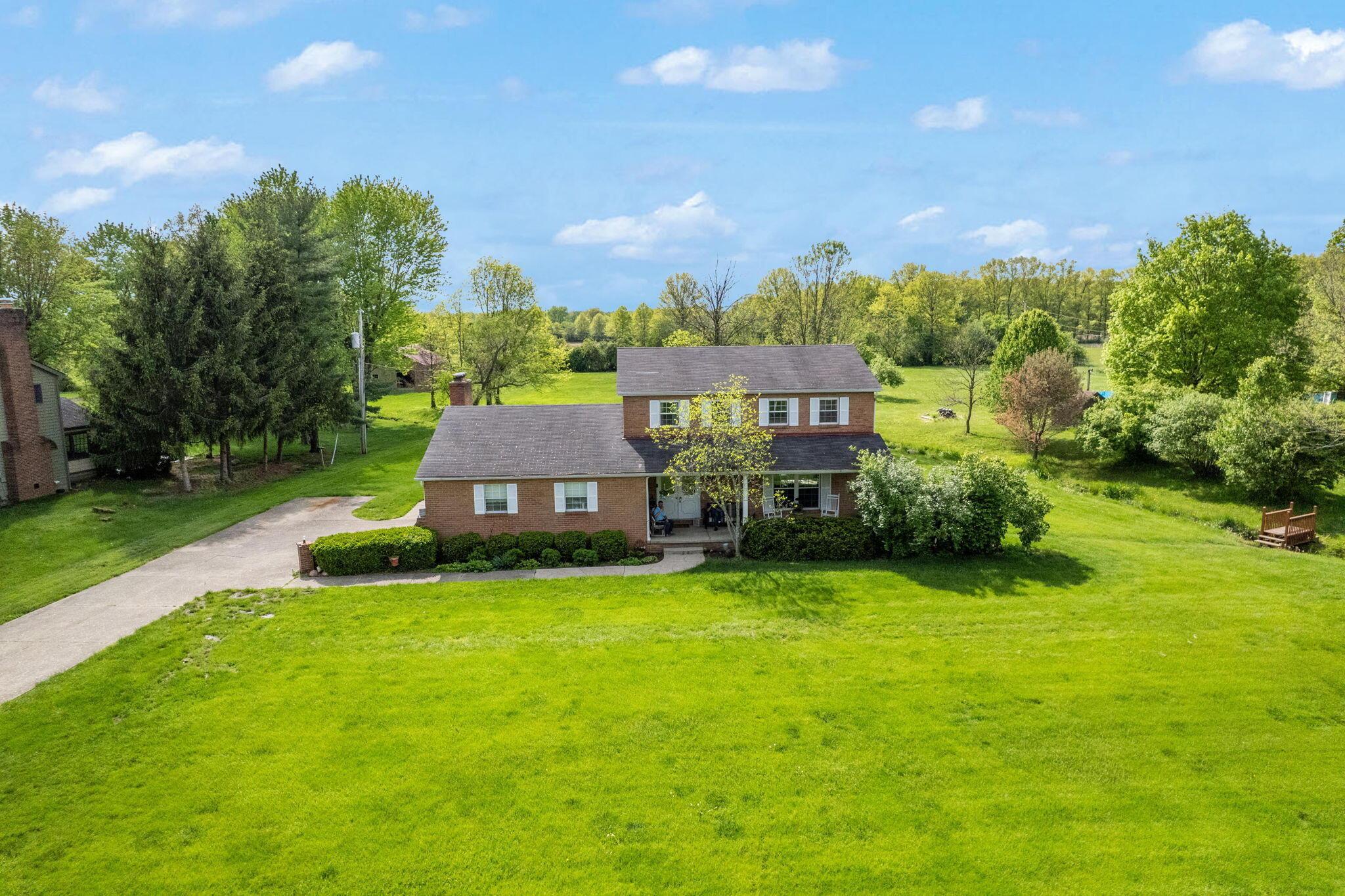 1959 Belangee Drive, Blacklick, Ohio image 2