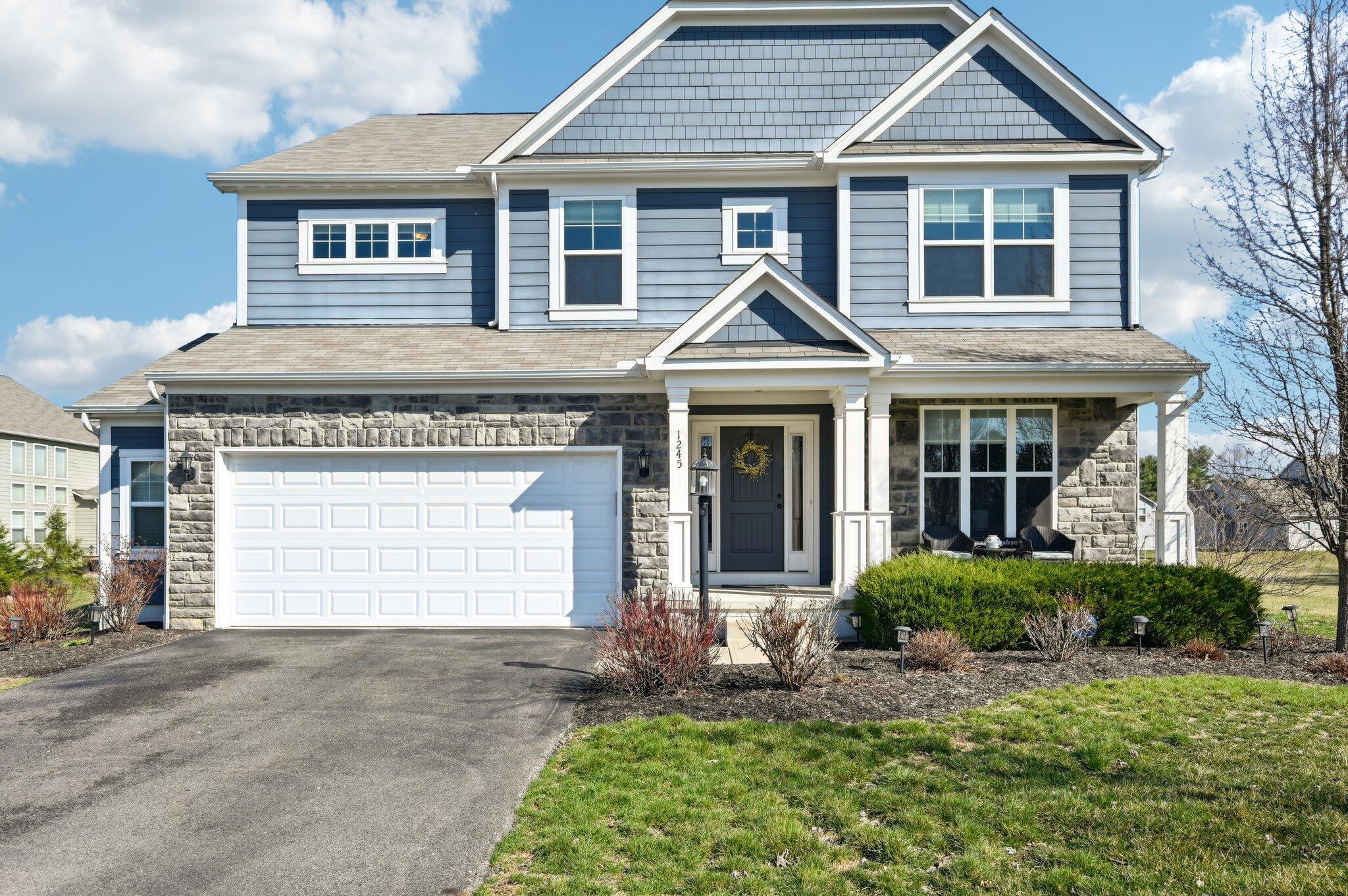 1245 Lenox Court, Lewis Center, Ohio image 1