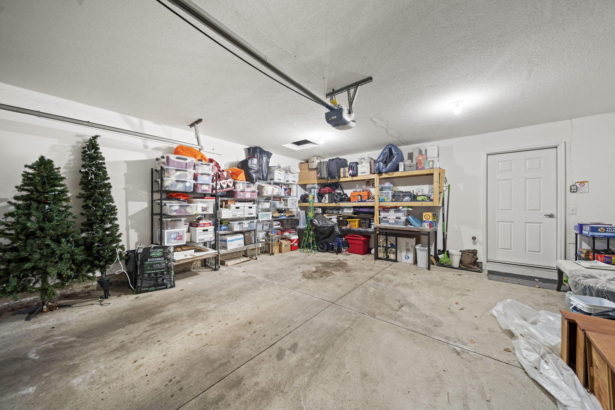 6049 Seabiscuit Drive, New Albany, Ohio image 30