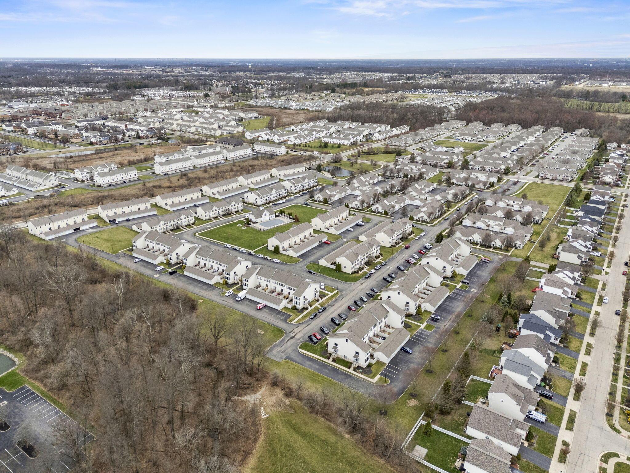 6049 Seabiscuit Drive, New Albany, Ohio image 36