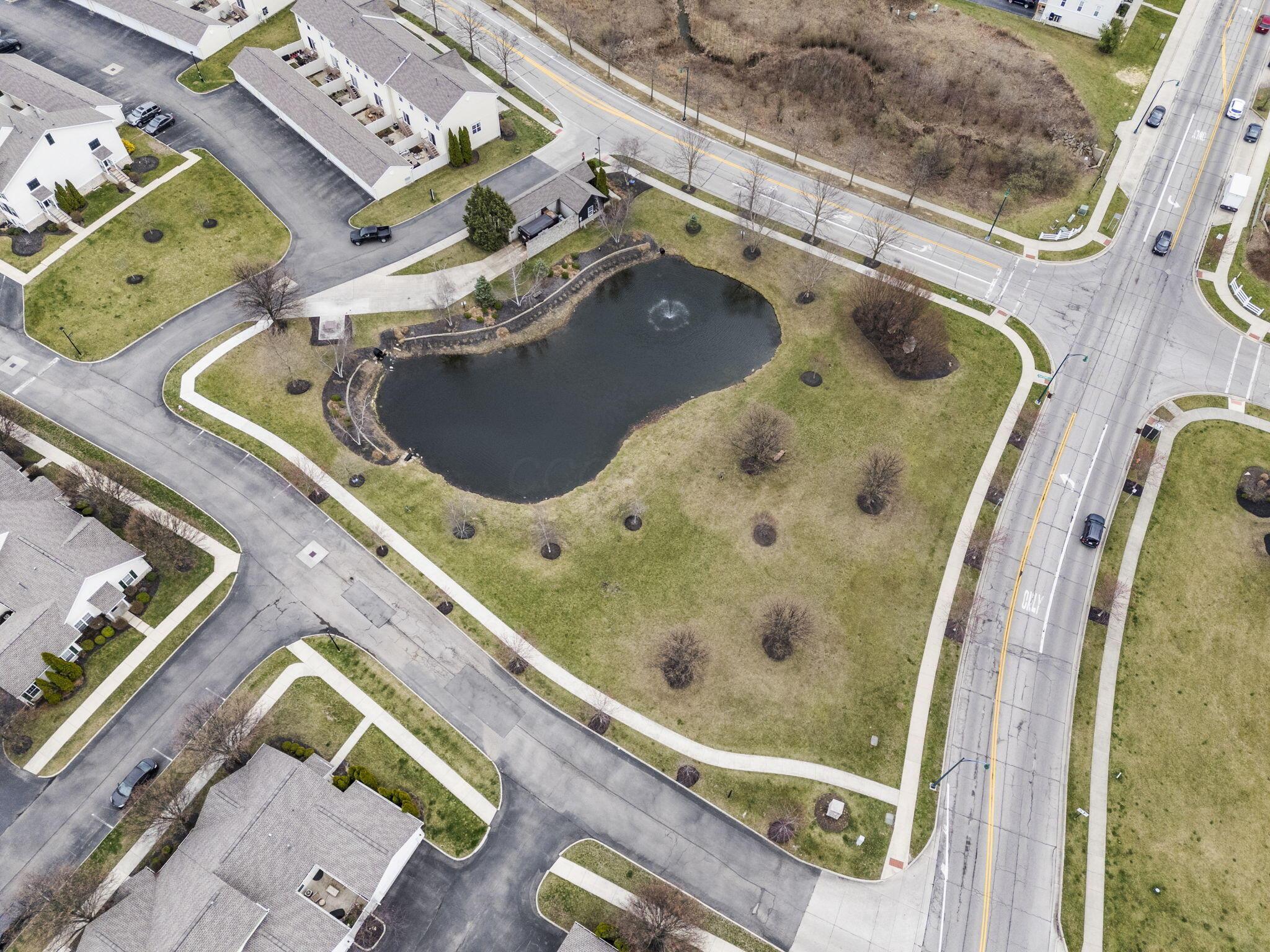 6049 Seabiscuit Drive, New Albany, Ohio image 38