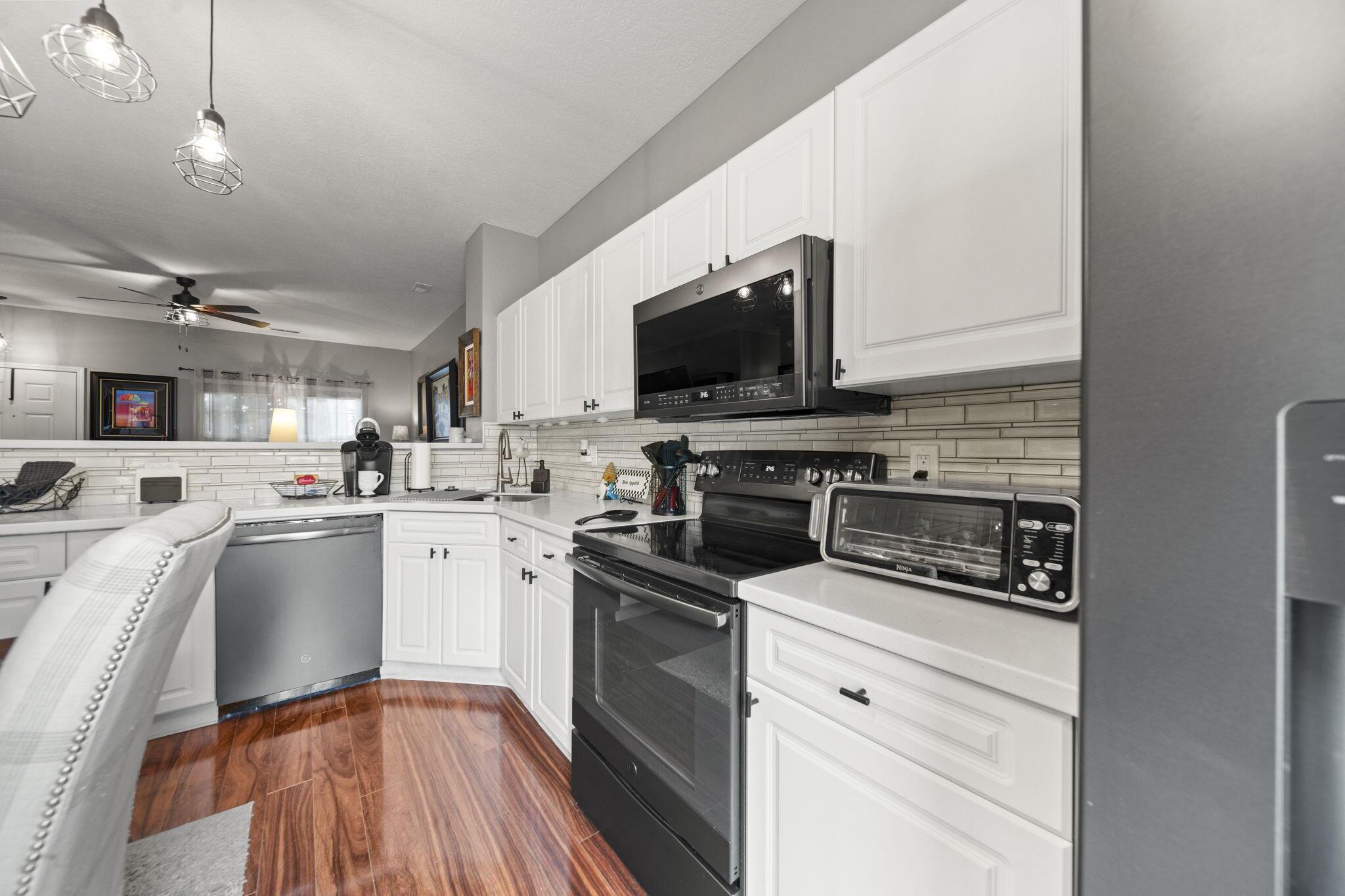 6049 Seabiscuit Drive, New Albany, Ohio image 18