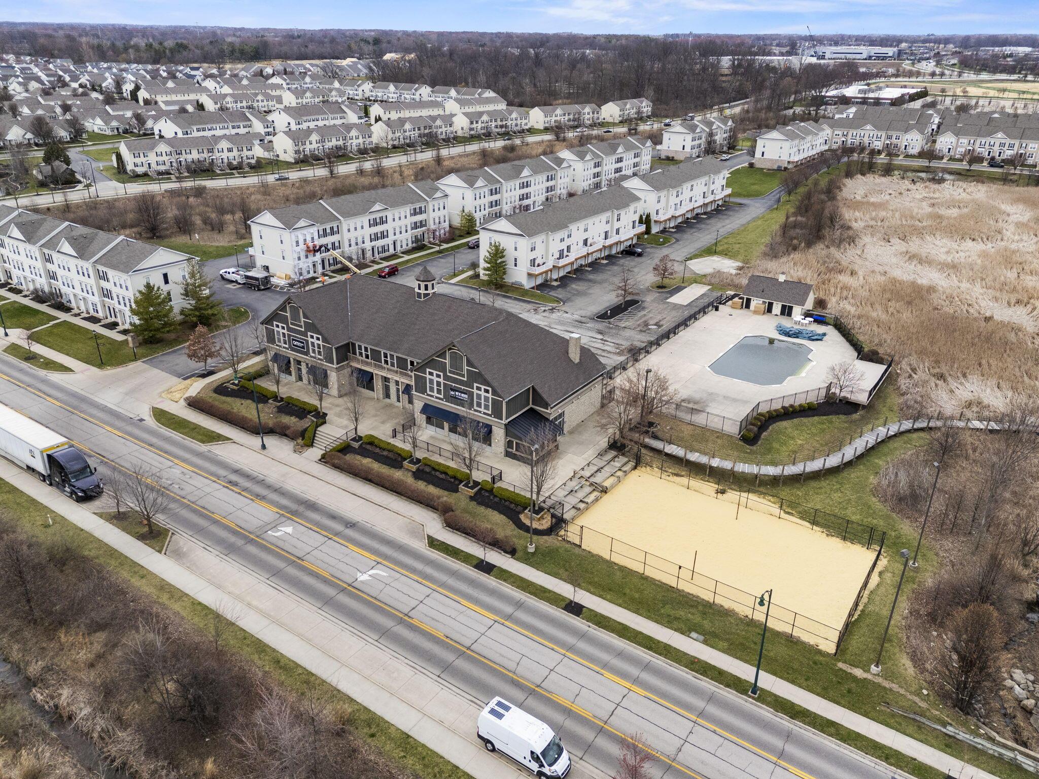 6049 Seabiscuit Drive, New Albany, Ohio image 39