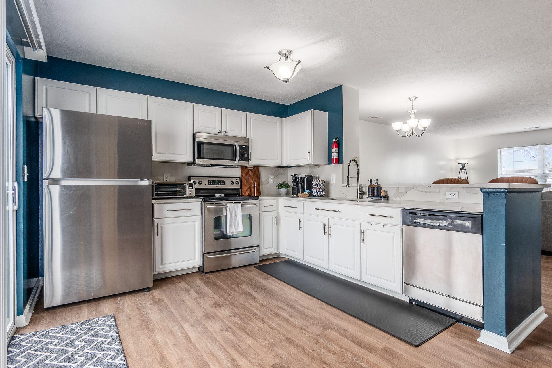 3683 Bracknell Forest Drive, Groveport, Ohio image 9
