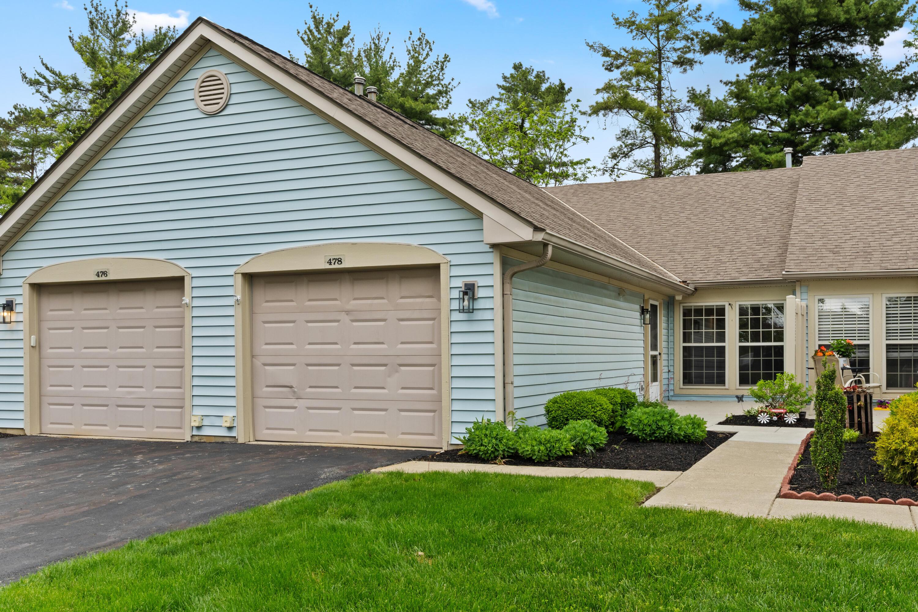 478 Three Oaks Court, Columbus, Ohio image 2