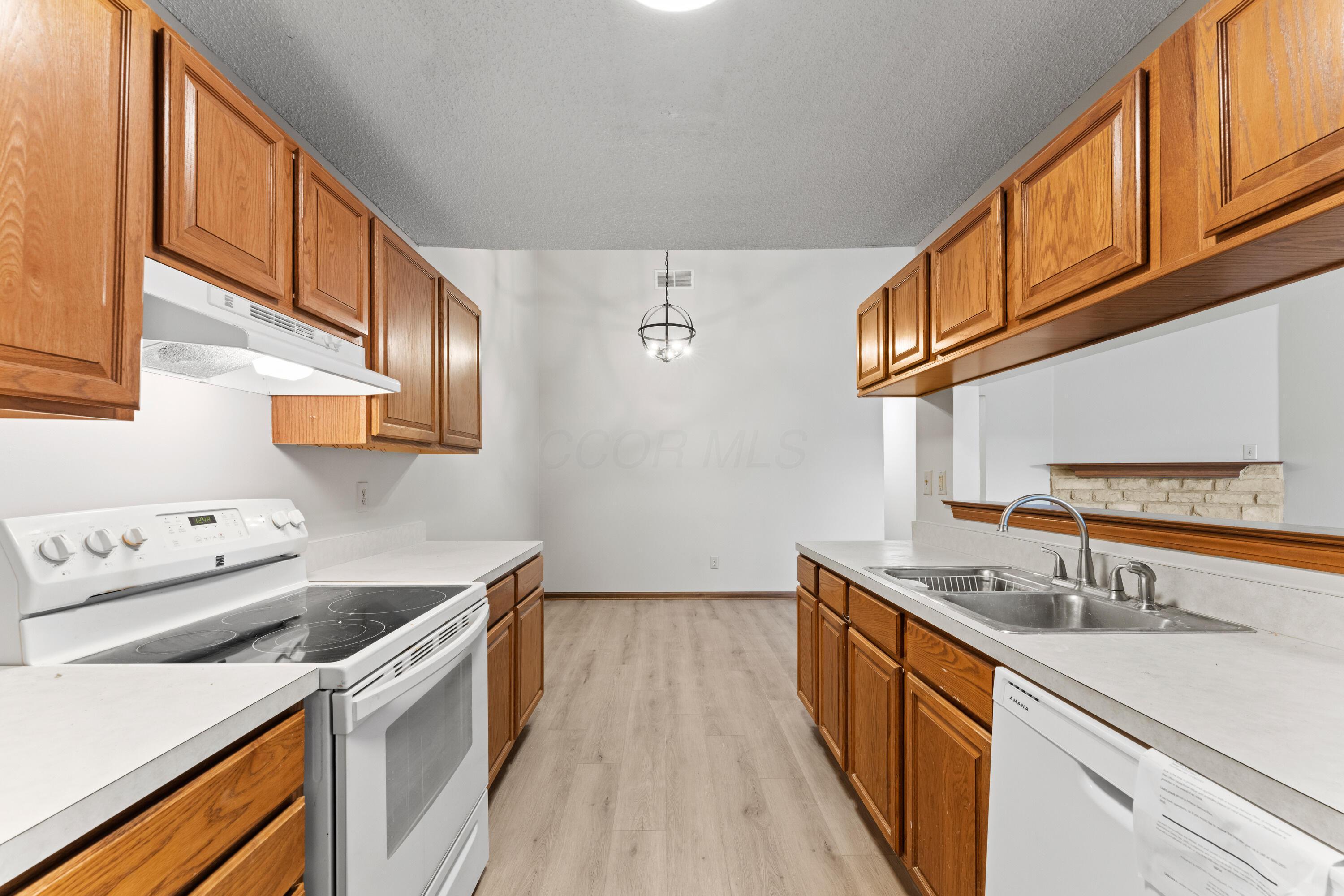 478 Three Oaks Court, Columbus, Ohio image 14