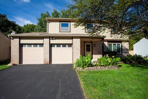 Photo of 1917 Lost Valley Road, Powell, OH 43065 (MLS # 226037271)