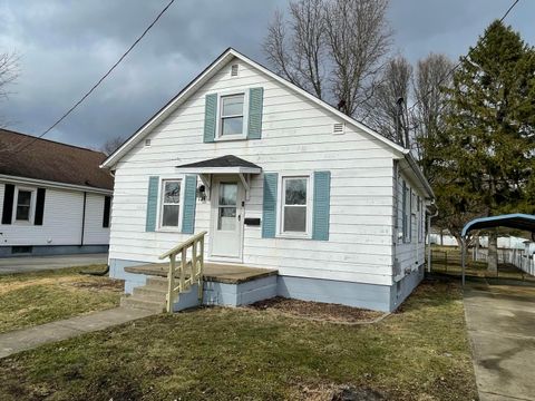Photo of 134 Rosewood Avenue, Circleville, OH 43113 (MLS # 226004835)