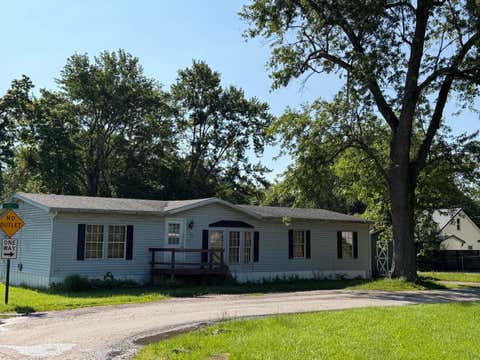 Homes For Sale - 228 Lake Street<br/> Buckeye Lake, OH 43008
