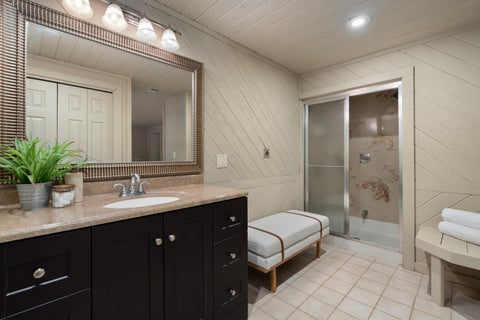 Tiny photo for 181 Whieldon Lane, Worthington, OH 43085 (MLS # 226035256)