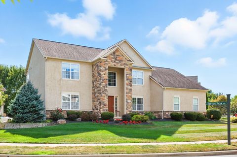 Photo of 1001 Rutherglen Drive, Columbus, OH 43235 (MLS # 226004132)