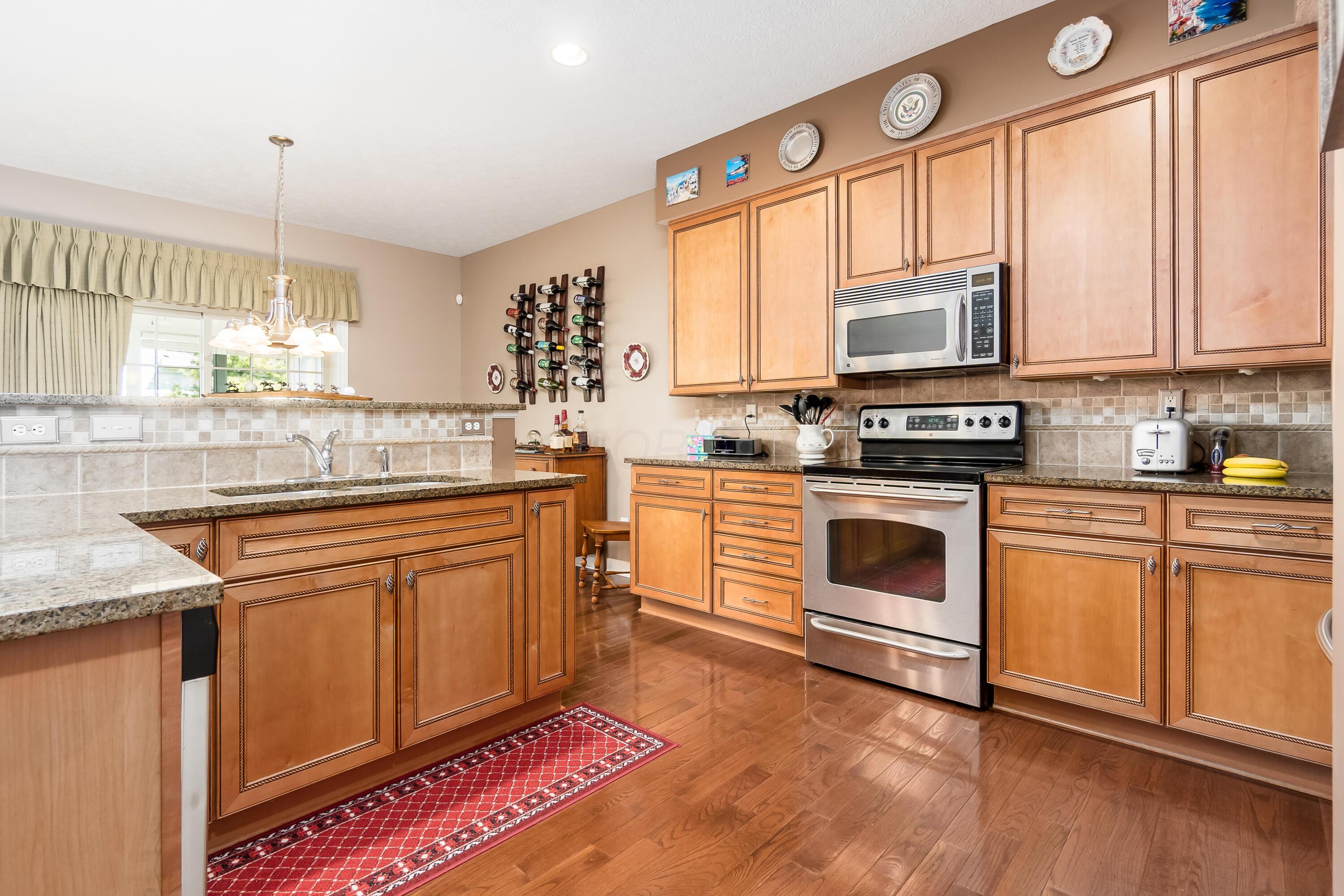 964 Adara Drive, Columbus, Ohio image 10