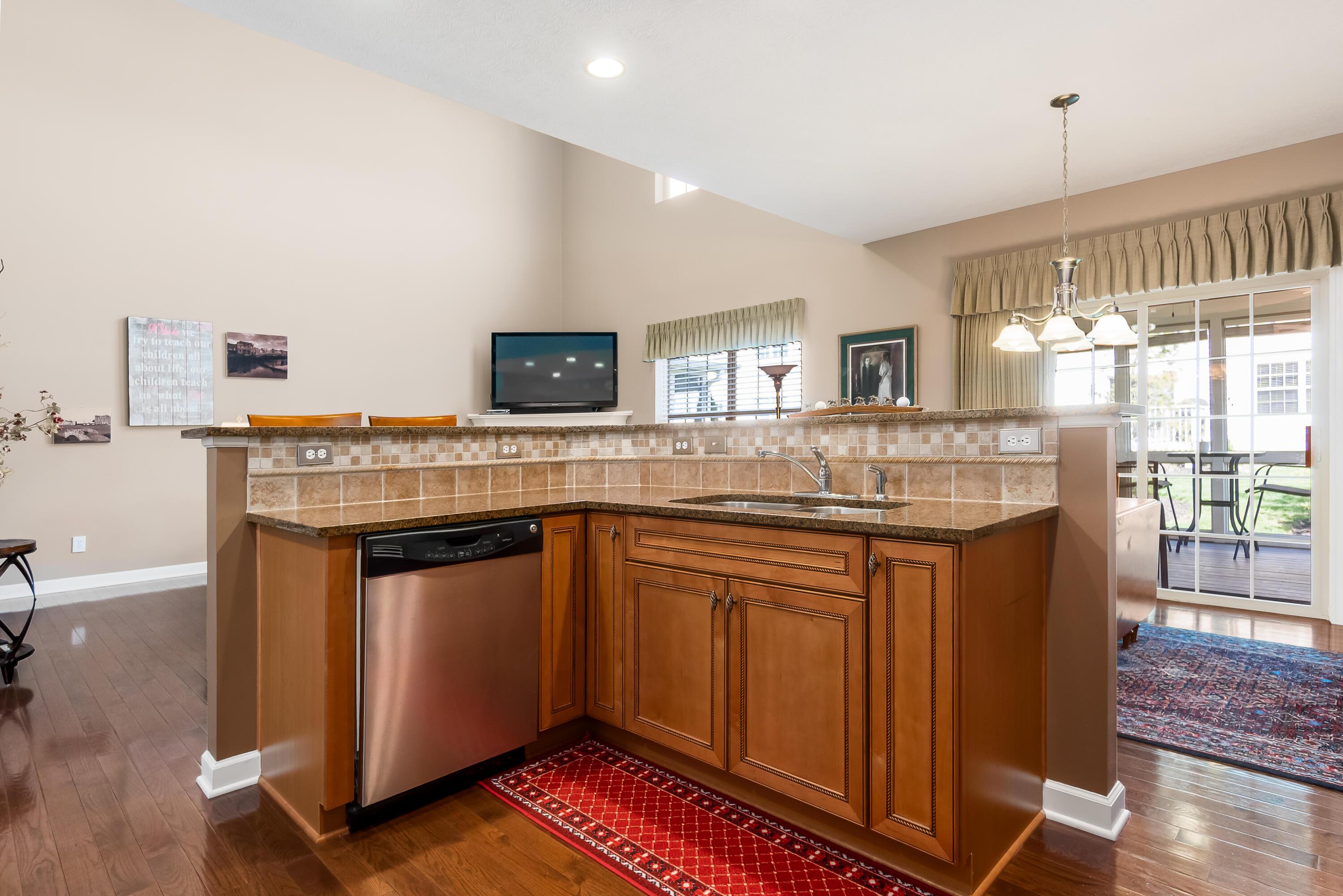 964 Adara Drive, Columbus, Ohio image 12
