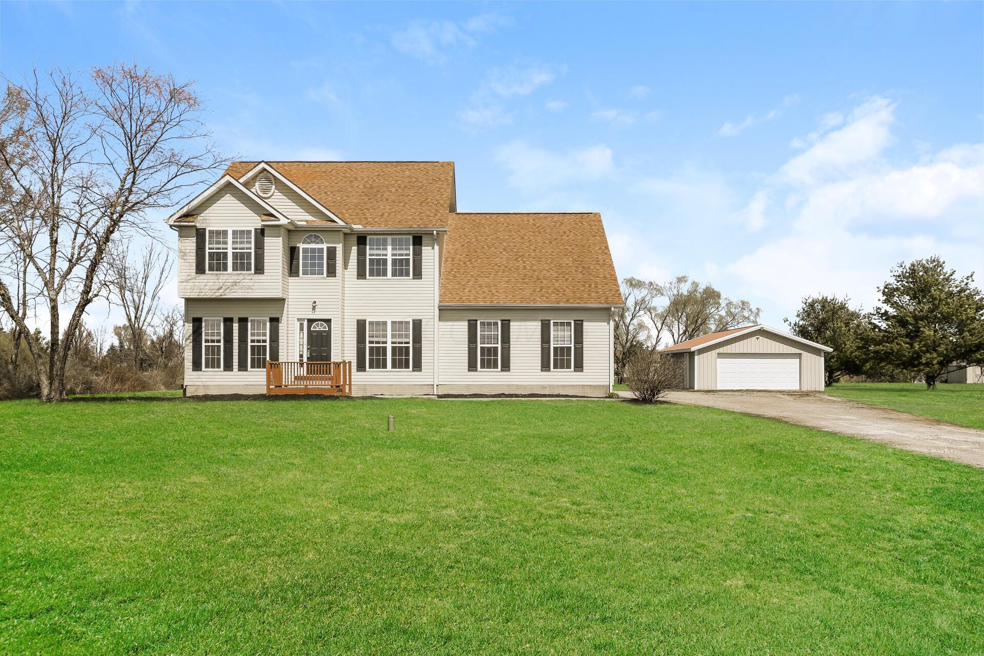 6904 Coonpath Road, Lancaster, Ohio image 1