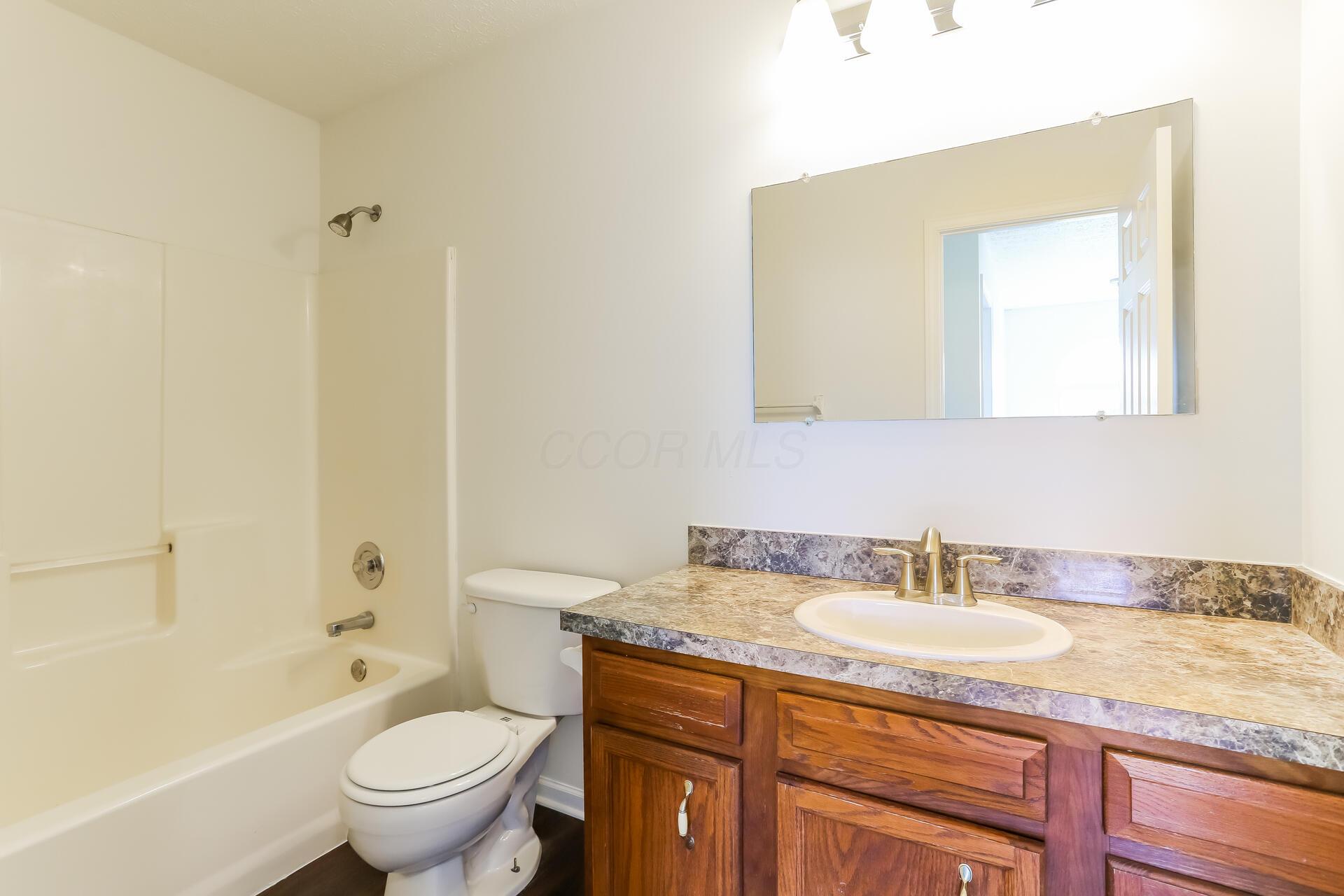 6904 Coonpath Road, Lancaster, Ohio image 17