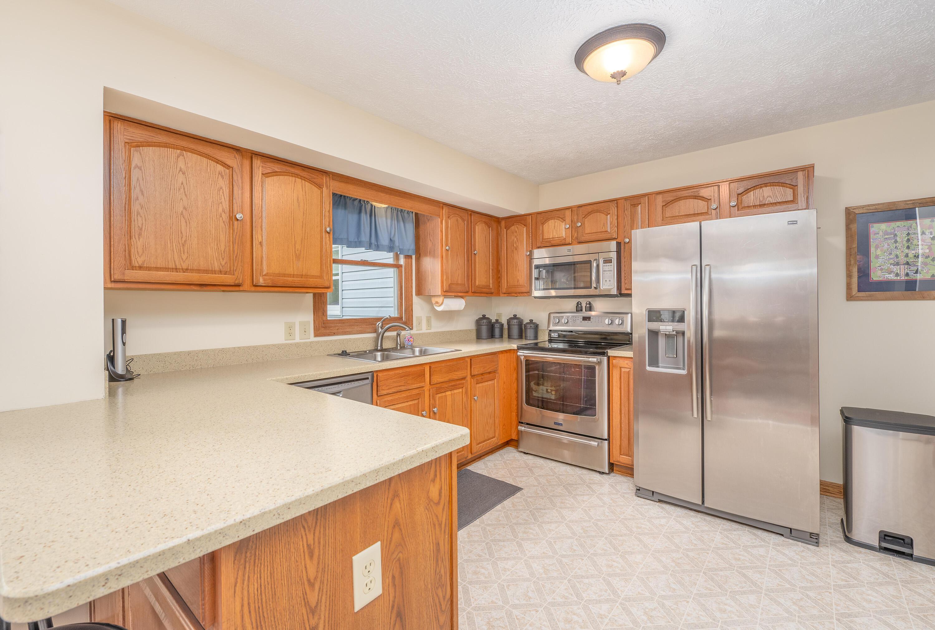 1295 Vernonview Drive, Mount Vernon, Ohio image 20