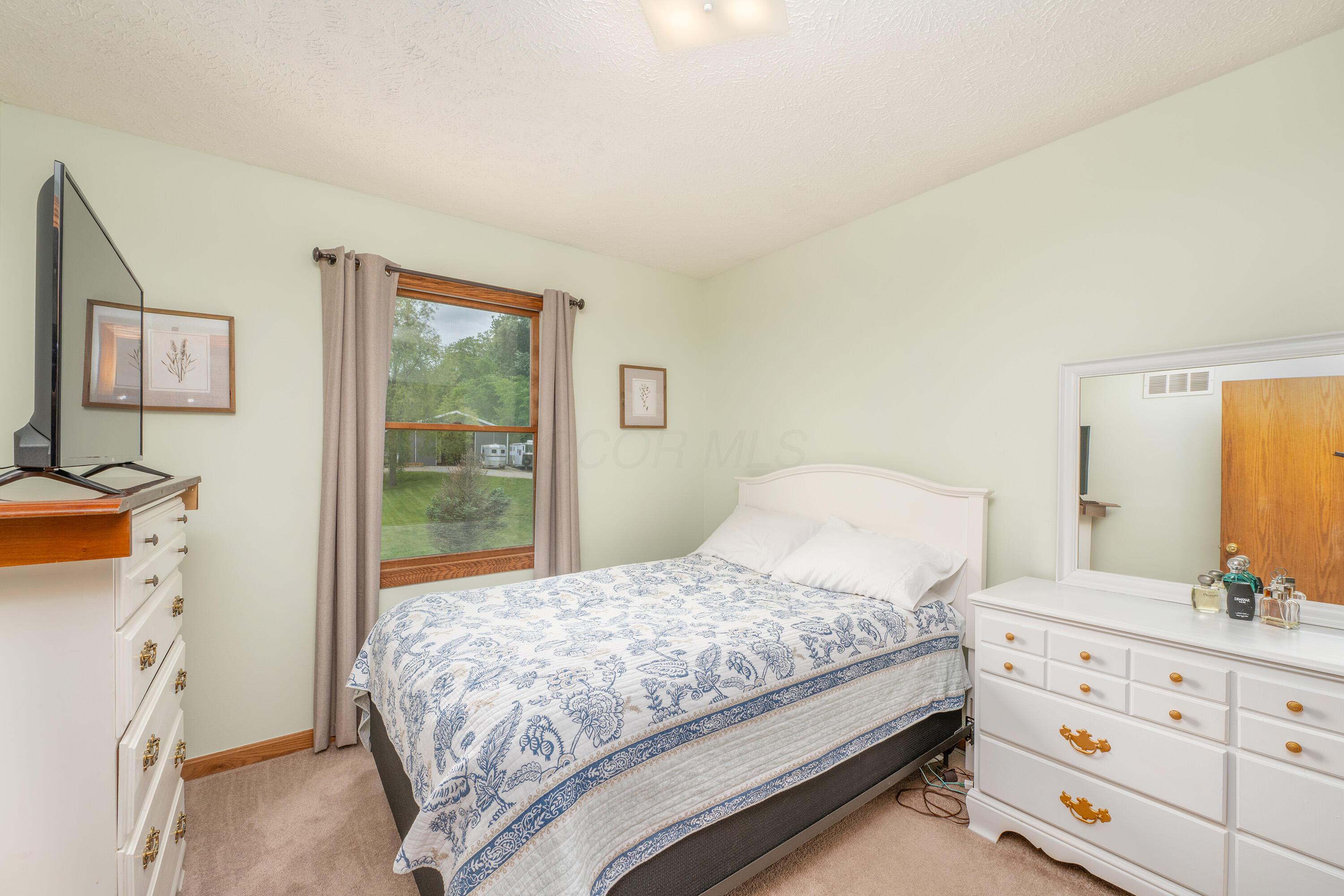 1295 Vernonview Drive, Mount Vernon, Ohio image 25