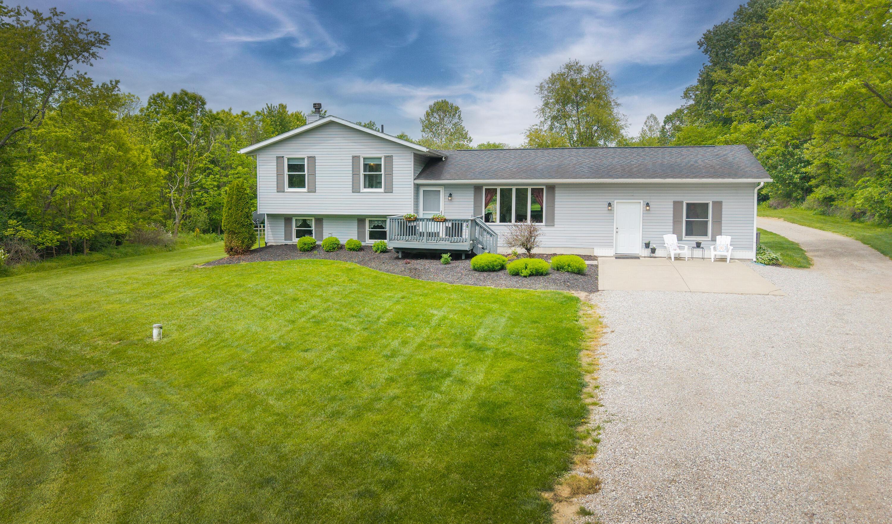 1295 Vernonview Drive, Mount Vernon, Ohio image 8