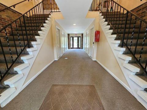 Tiny photo for 652 Olde Towne Avenue 9-652T #9-652T, Columbus, OH 43214 (MLS # 226018564)
