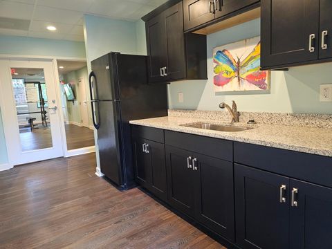 Tiny photo for 652 Olde Towne Avenue 9-652T #9-652T, Columbus, OH 43214 (MLS # 226018564)