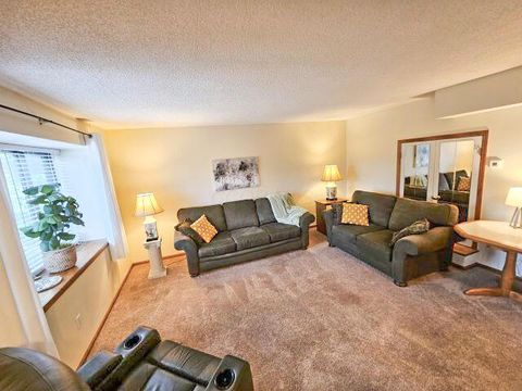 Tiny photo for 652 Olde Towne Avenue 9-652T #9-652T, Columbus, OH 43214 (MLS # 226018564)