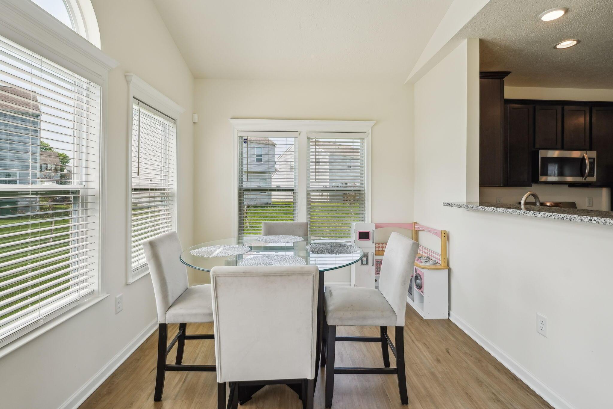 5328 Ansbach Drive, Groveport, Ohio image 22
