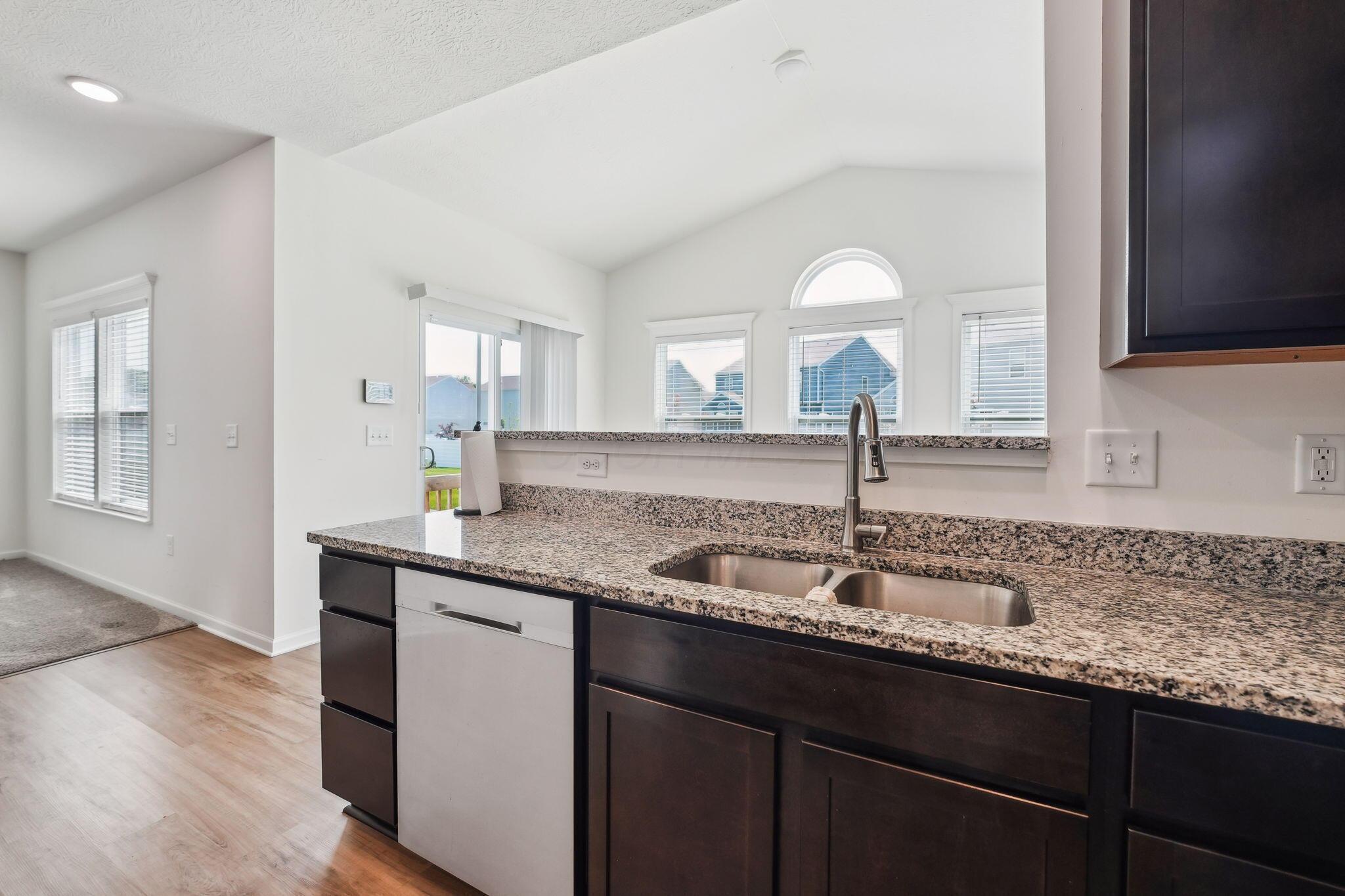 5328 Ansbach Drive, Groveport, Ohio image 21
