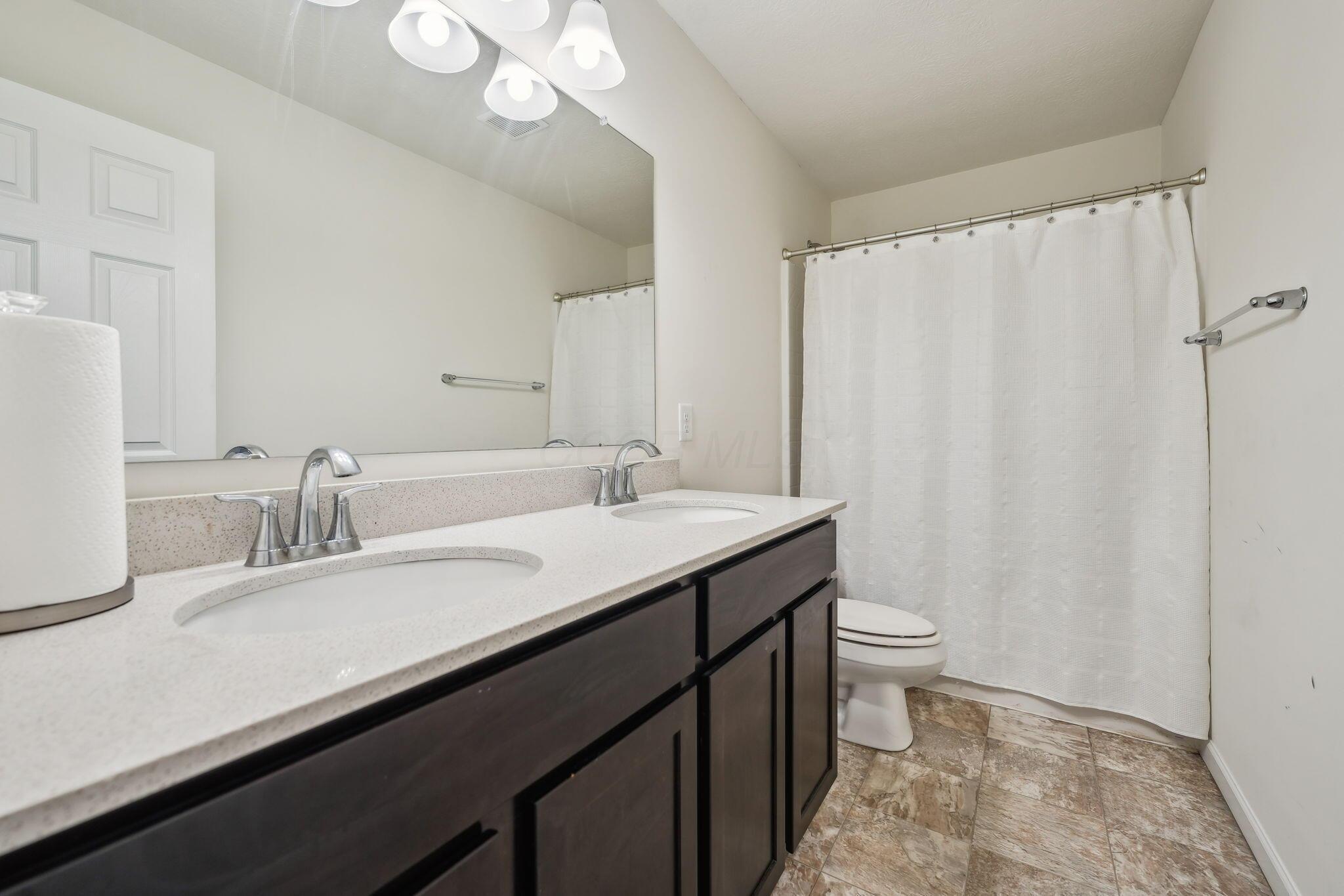 5328 Ansbach Drive, Groveport, Ohio image 39