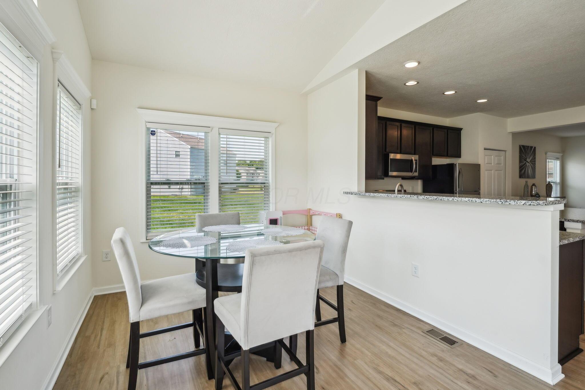 5328 Ansbach Drive, Groveport, Ohio image 23