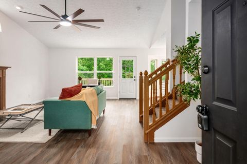 Tiny photo for 2927 Southfield Village Drive R #R, Grove City, OH 43123 (MLS # 226019064)
