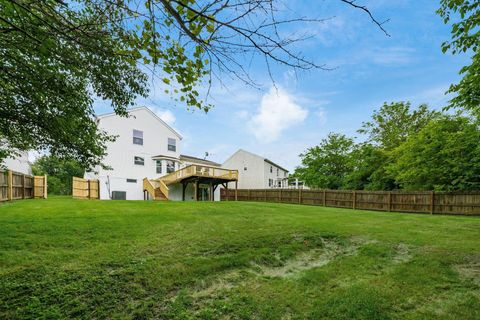 Tiny photo for 2927 Southfield Village Drive R #R, Grove City, OH 43123 (MLS # 226019064)