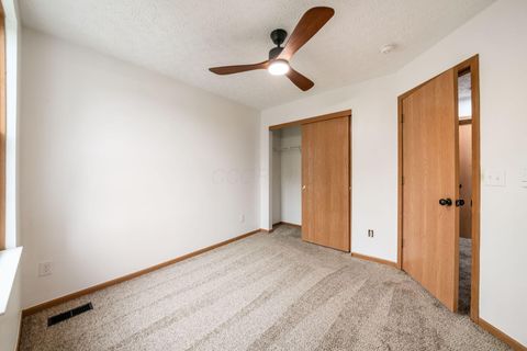 Tiny photo for 2927 Southfield Village Drive R #R, Grove City, OH 43123 (MLS # 226019064)