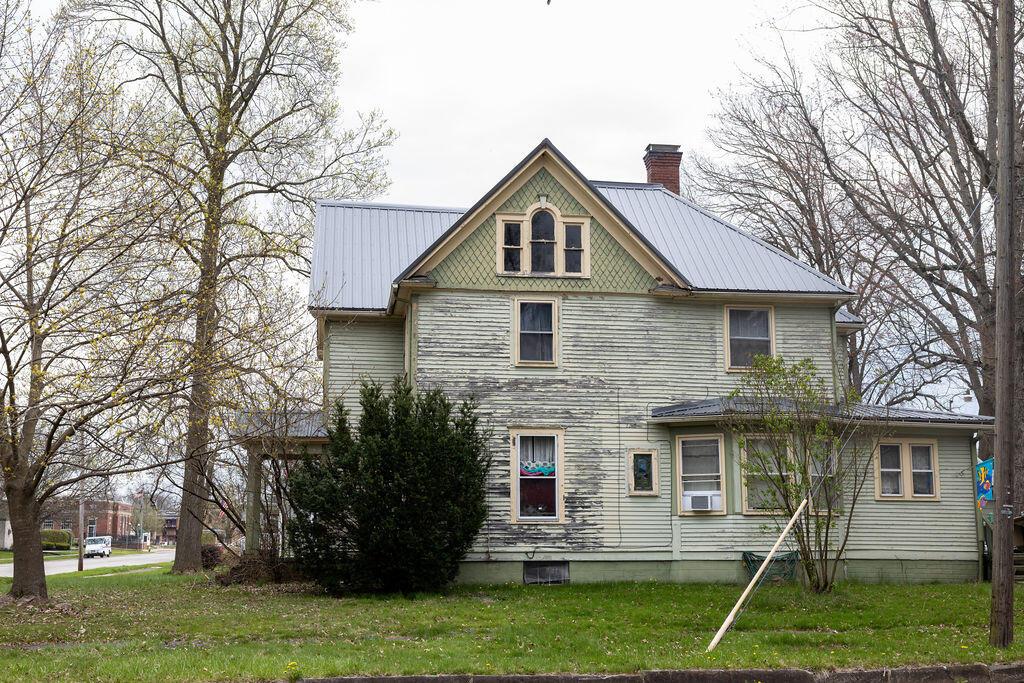 295 W Ohio Avenue, Sebring, Ohio image 3