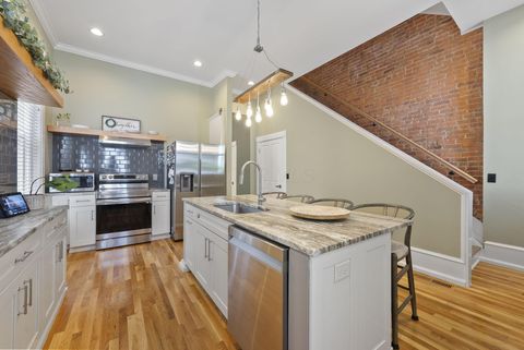 Photo of 392 1/2 E Town Street, Columbus, OH 43215 (MLS # 226027715)