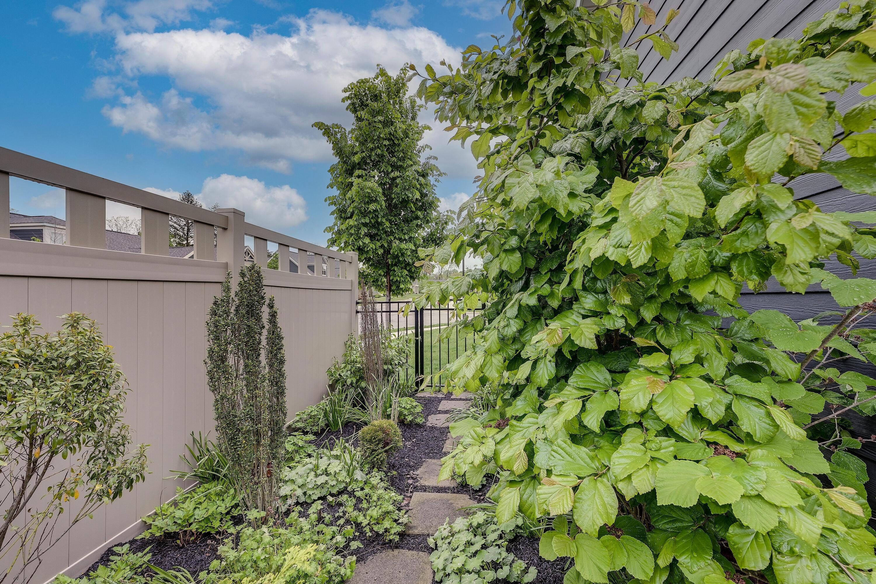 6187 Water Bank Street, Dublin, Ohio image 38