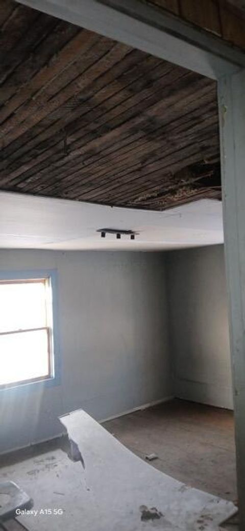 Tiny photo for 11705 Tunnel Hill Road, Crooksville, OH 43731 (MLS # 226000168)