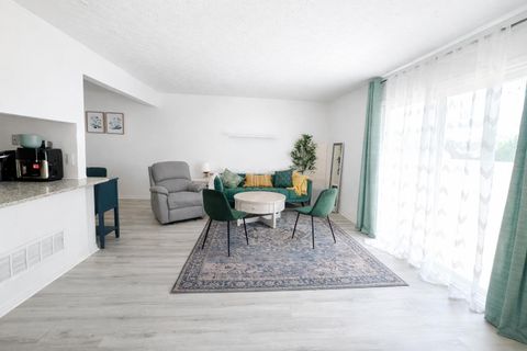 Photo of 5258 Captains Court E #E, Columbus, OH 43220 (MLS # 226003612)