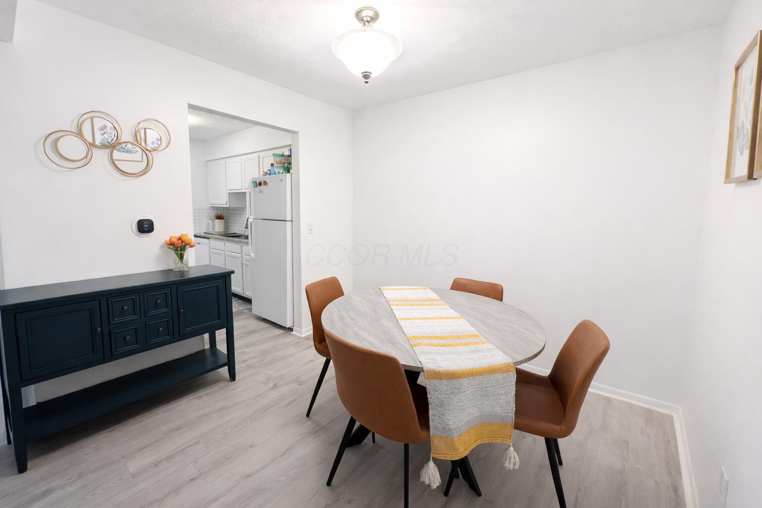 5258 Captains Court E