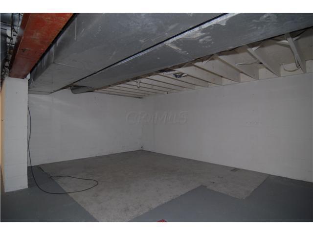 Columbus, Ohio 43221, United States, 2 Bedrooms Bedrooms, ,3 BathroomsBathrooms,Residential,Active,34156