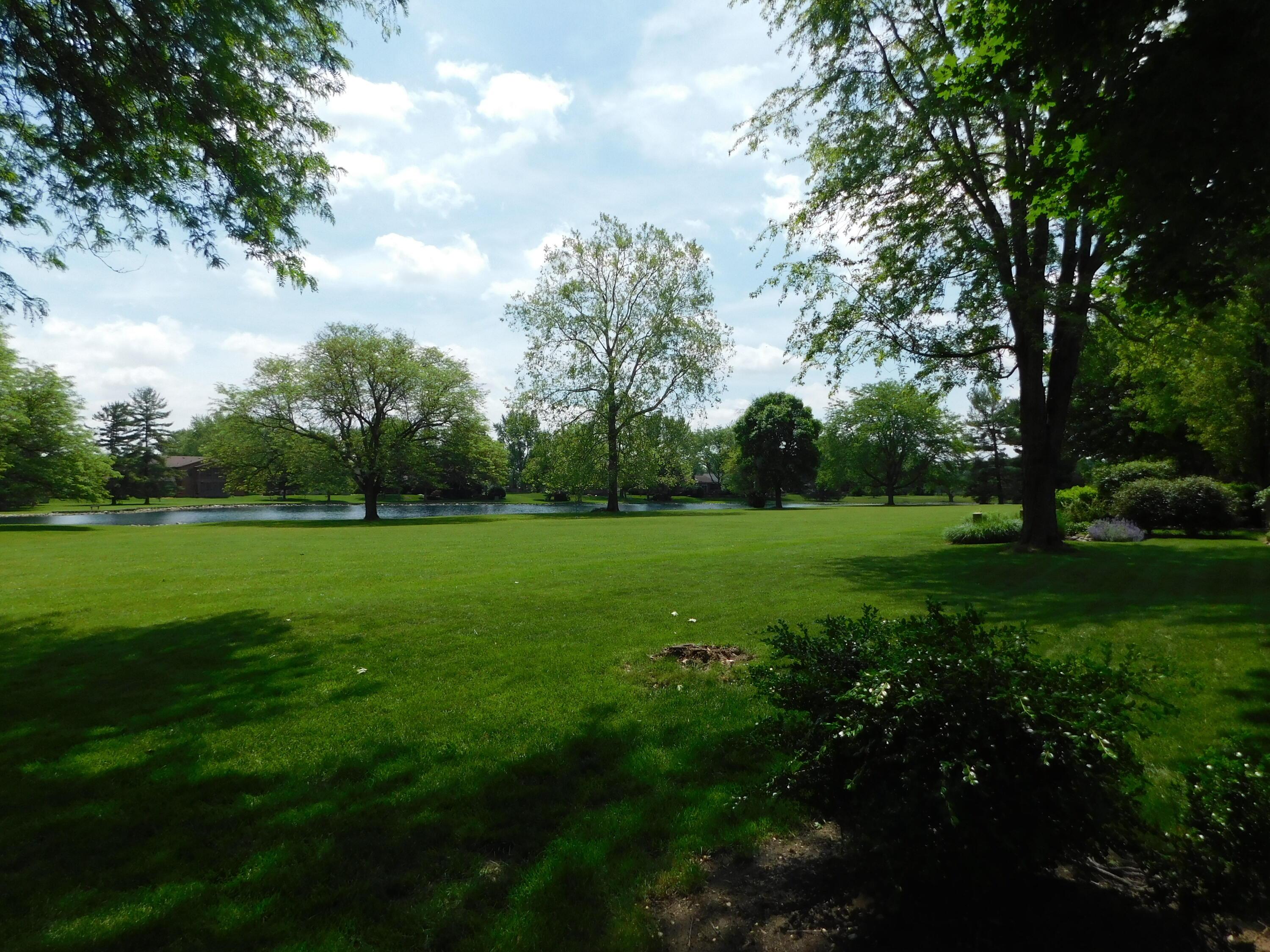 6202 Hickory Lawn Court, Grove City, Ohio image 7