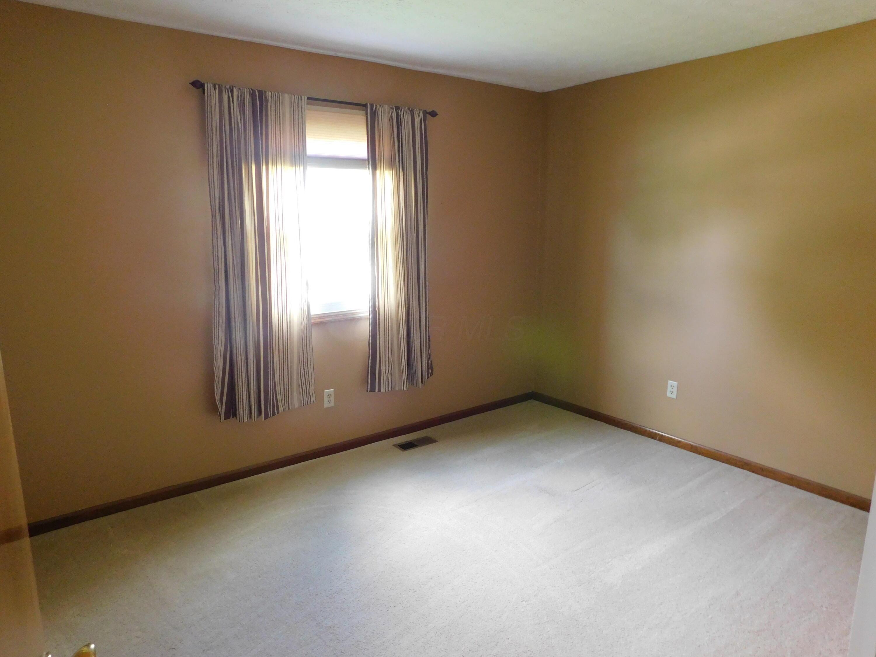 6202 Hickory Lawn Court, Grove City, Ohio image 31