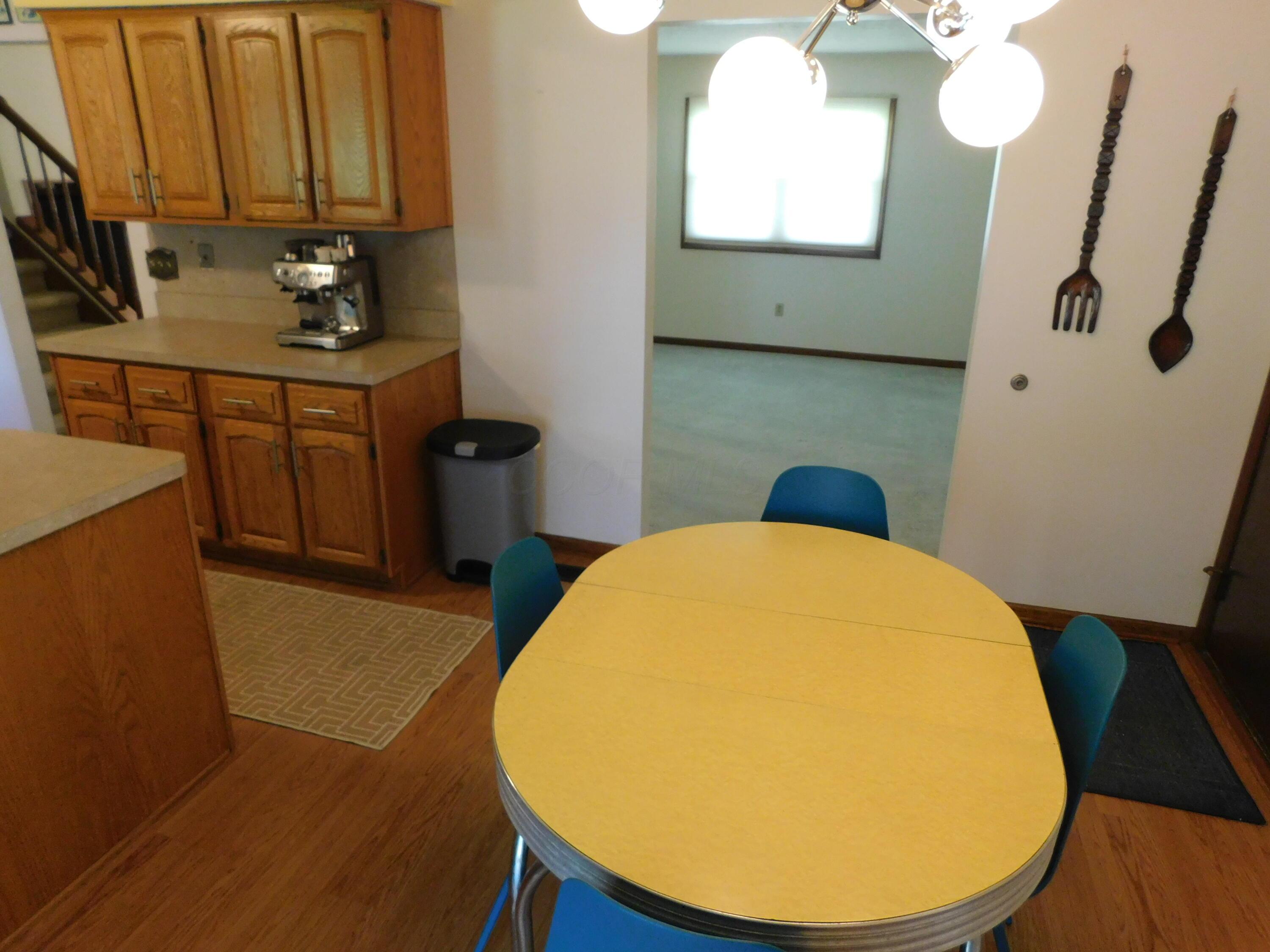 6202 Hickory Lawn Court, Grove City, Ohio image 23