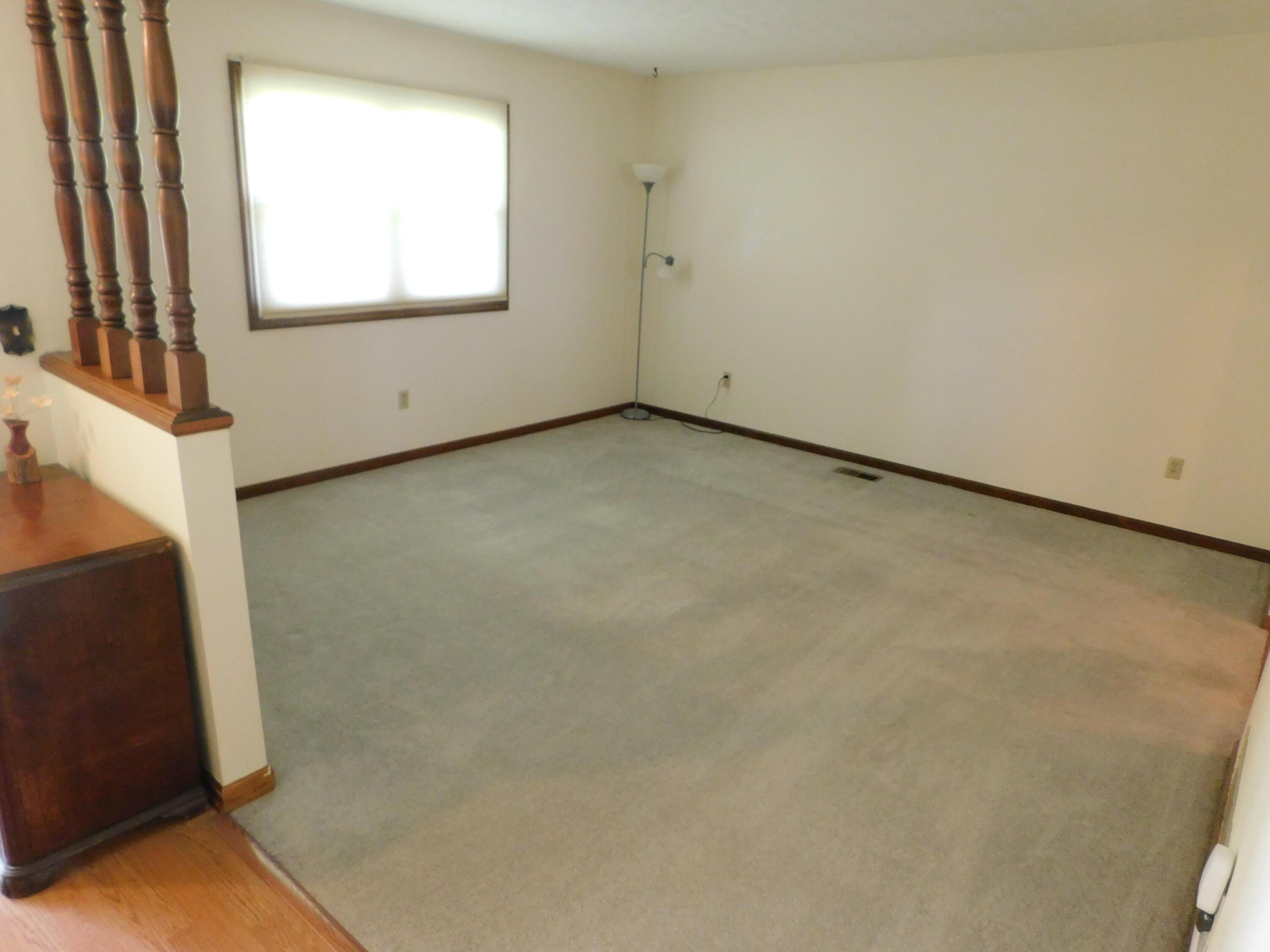 6202 Hickory Lawn Court, Grove City, Ohio image 14