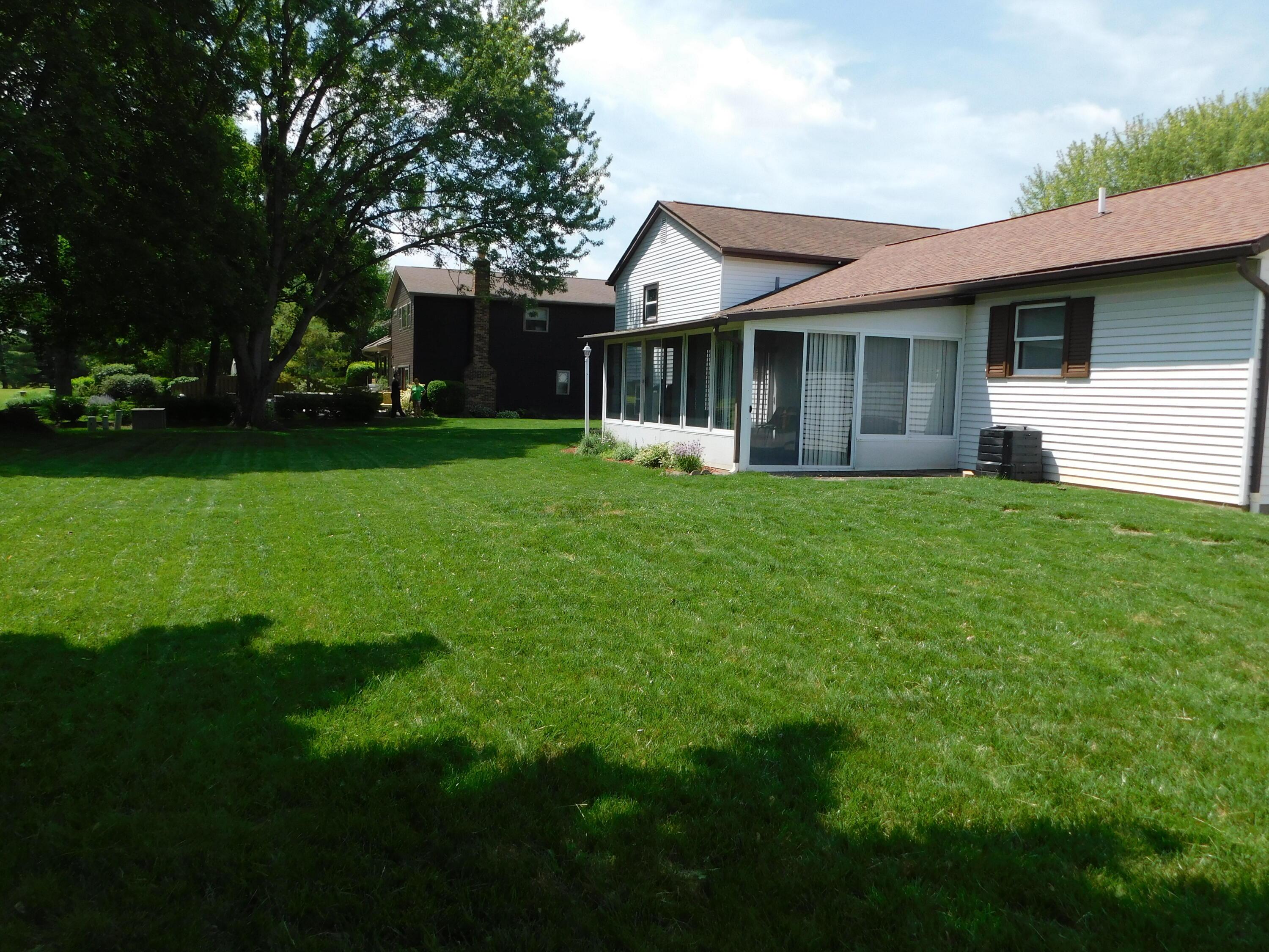 6202 Hickory Lawn Court, Grove City, Ohio image 5