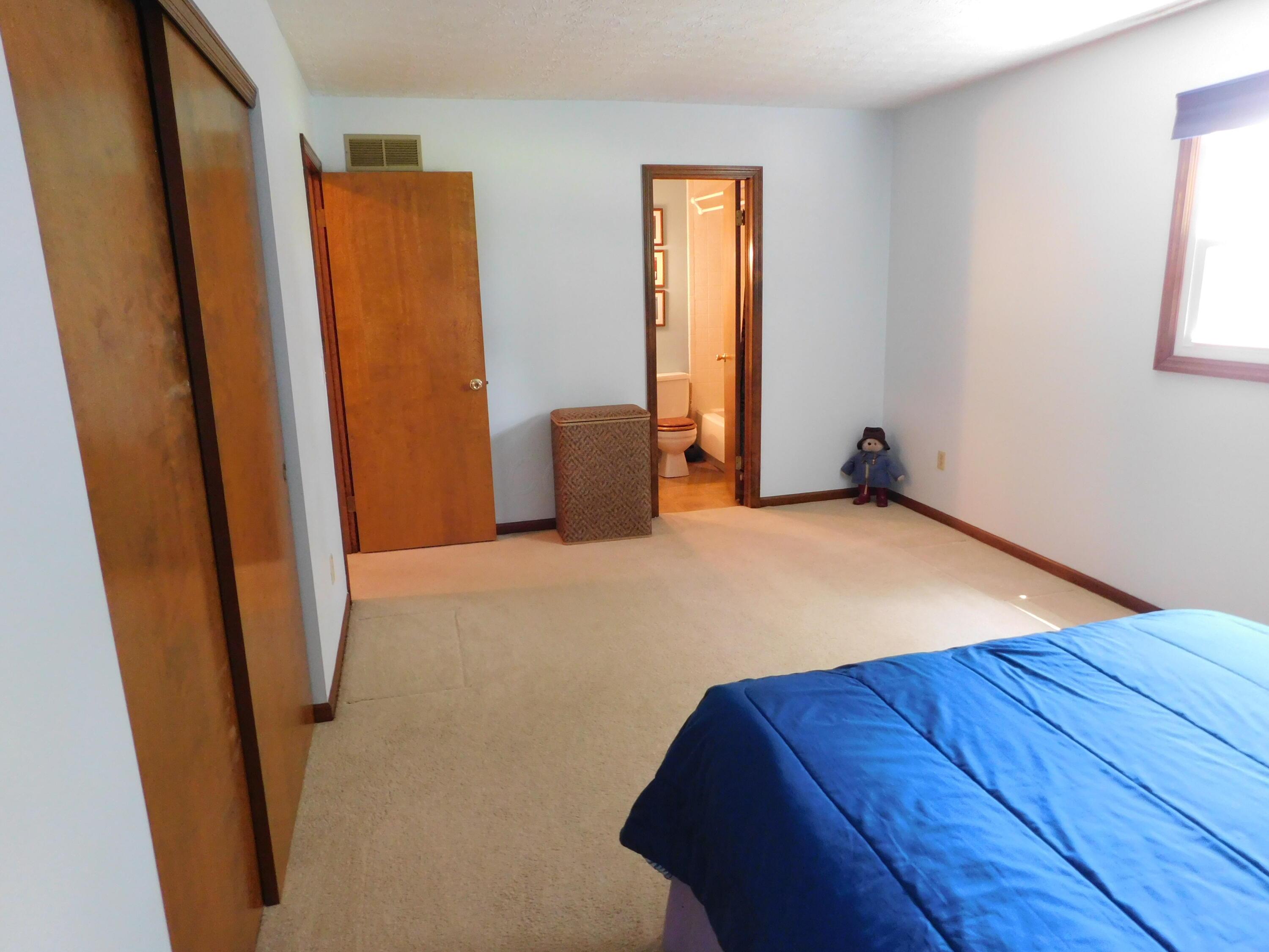 6202 Hickory Lawn Court, Grove City, Ohio image 26