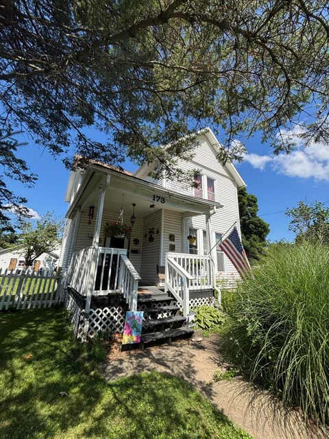 Photo of 173 N 1OTH Street, Newark, OH 43055 (MLS # 226027724)