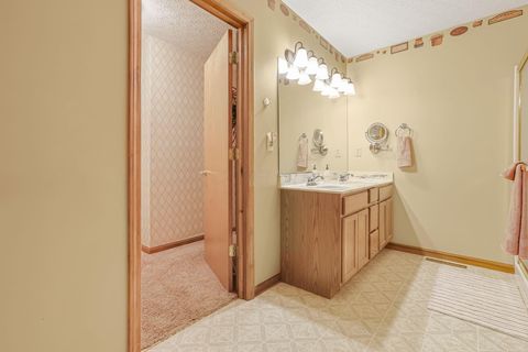 Tiny photo for 1232 Mary Francis Court, Lancaster, OH 43130 (MLS # 225045827)