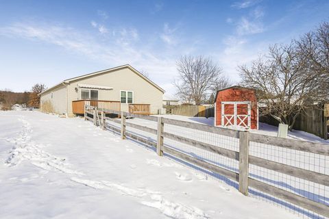 Tiny photo for 1232 Mary Francis Court, Lancaster, OH 43130 (MLS # 225045827)